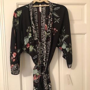 NWT Anthropologie brand wrap kimono Large
